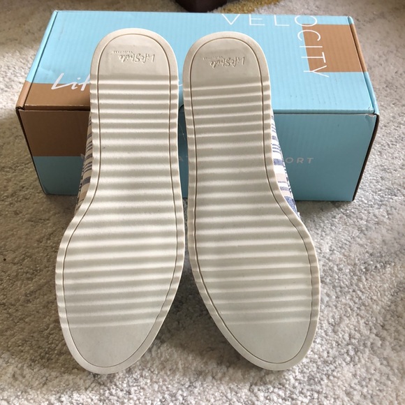 NWB LifeStride Zee Loafers - Picture 5 of 9